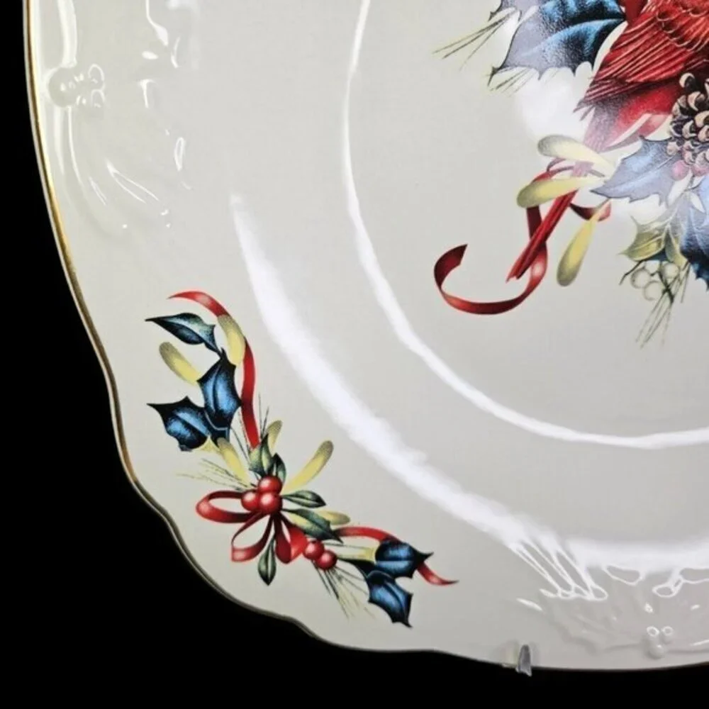Lenox Winter Greeting Square Plate Platter Cardinal Catherine McClung Serve READ